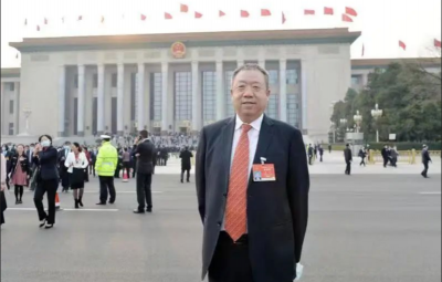全國人大代表、寶泰隆董事長焦云帶來5份建言，建議對(duì)東北企業(yè)開啟上市“綠色通道”